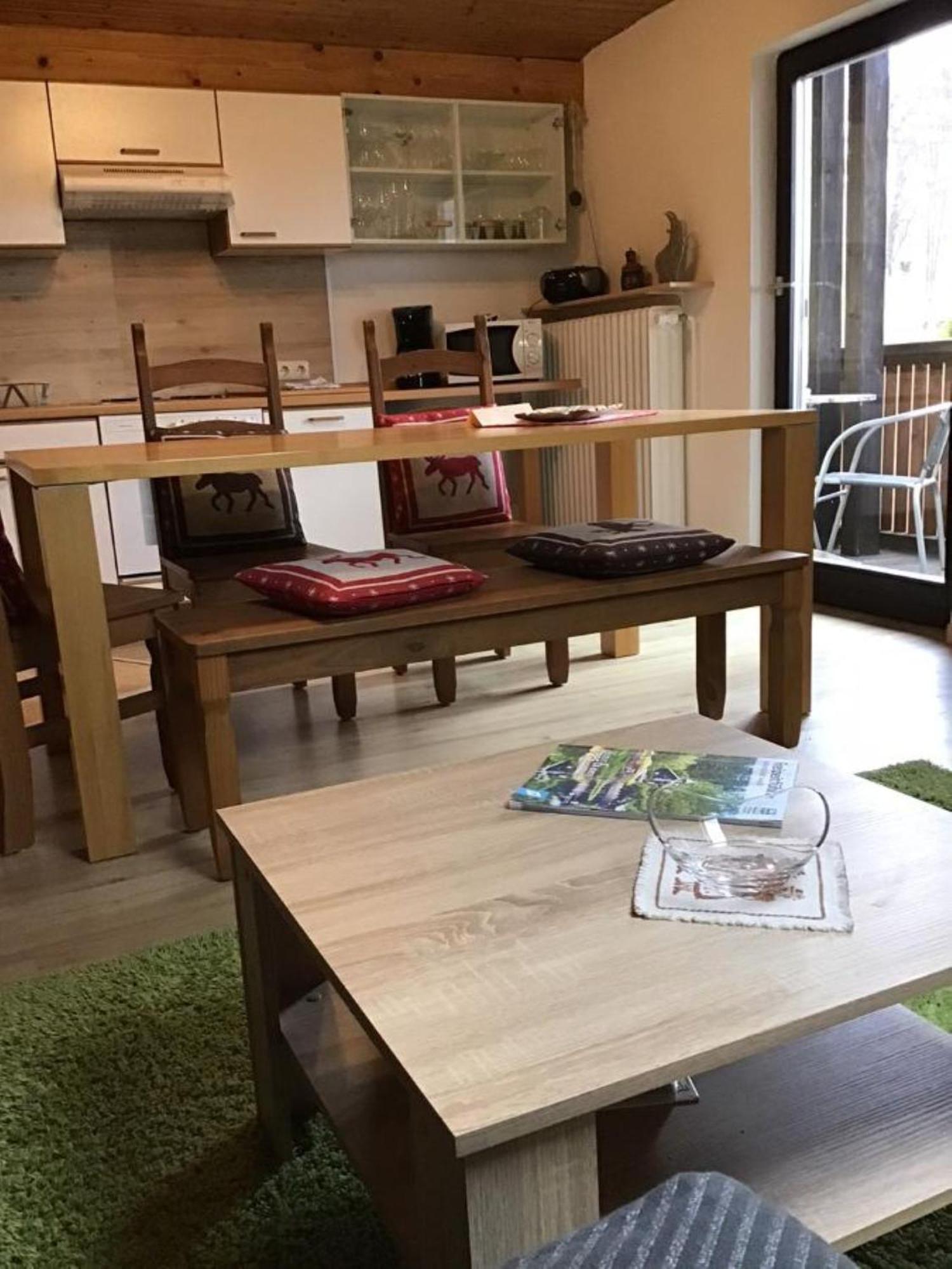 Ferienwohnung Dorfblick Линдберг Екстериор снимка