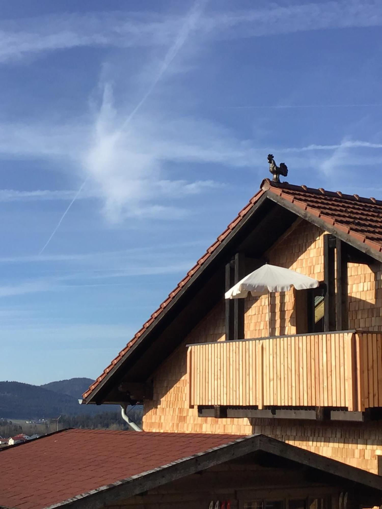 Ferienwohnung Dorfblick Линдберг Екстериор снимка