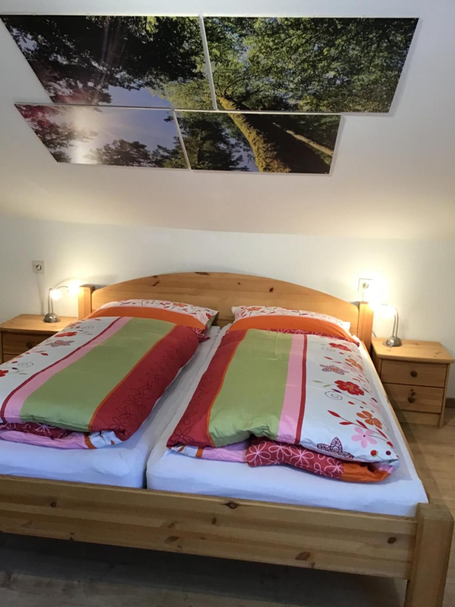 Ferienwohnung Dorfblick Линдберг Екстериор снимка